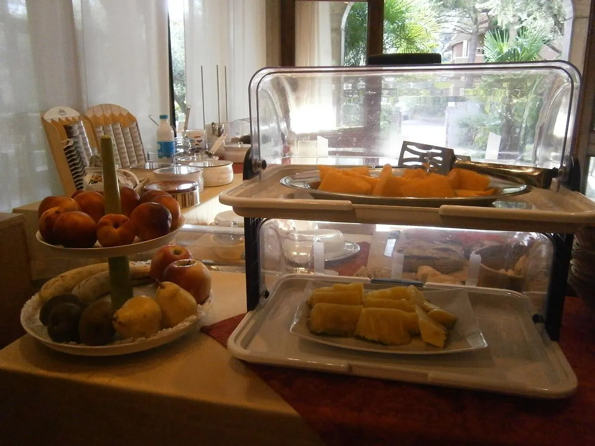 Hotel Chiara Sirmione