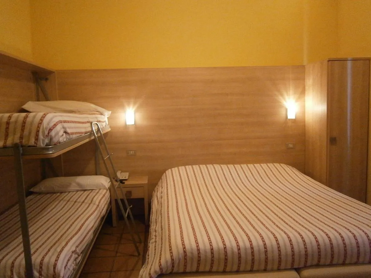 Hotel Chiara Sirmione