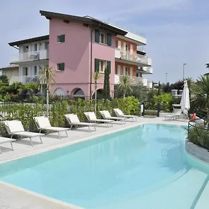 Acqua Aparthotel