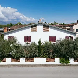  Guest house Enzo's House Italy