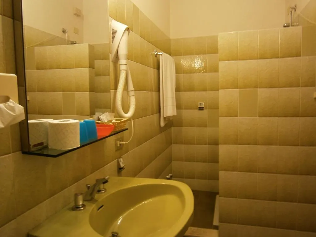 Hotel Chiara Sirmione Italy