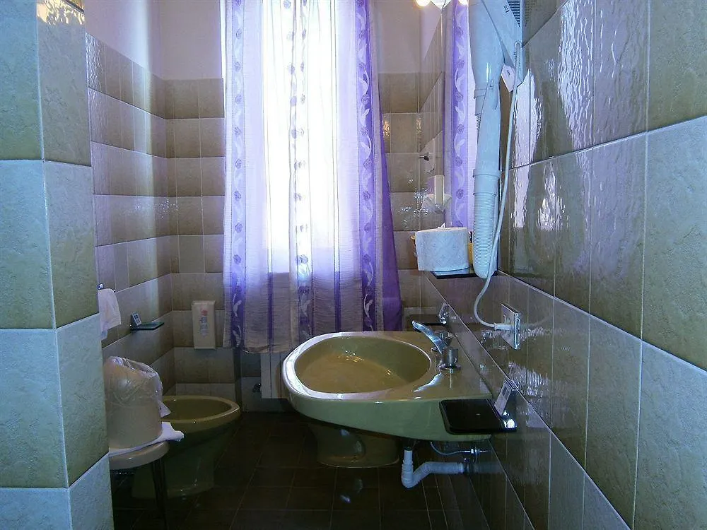 ***  Hotel Chiara Sirmione Italy