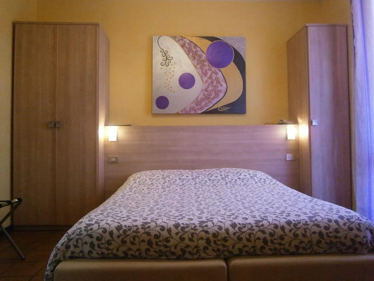 Hotel Chiara Sirmione